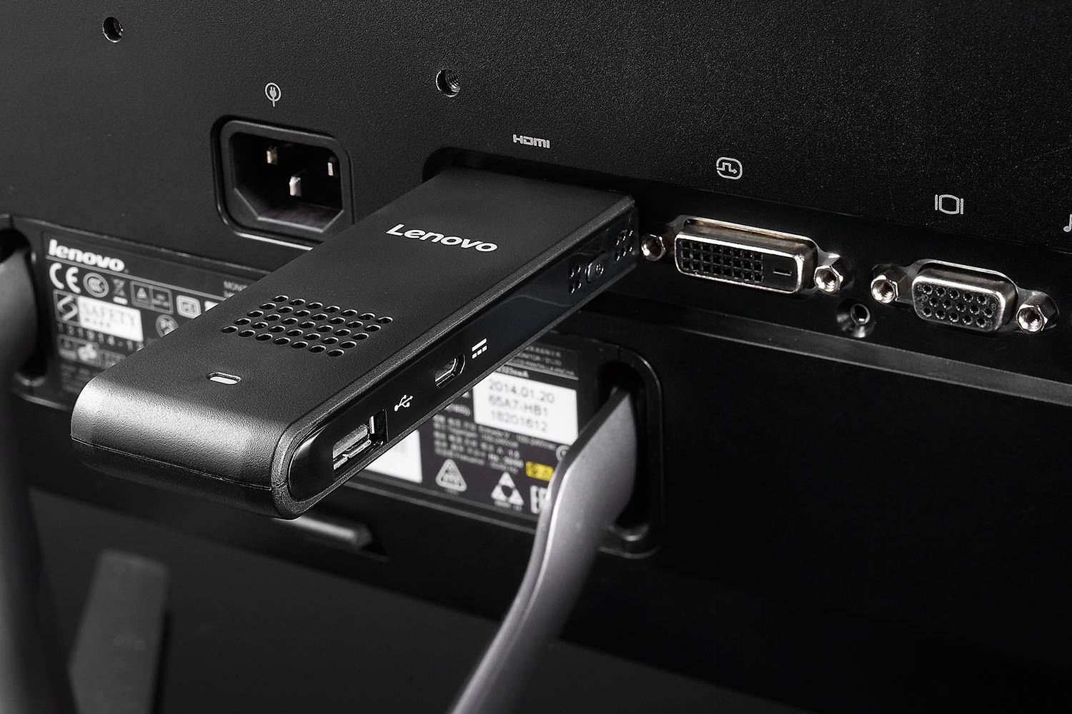 Lenovo представила свой первый карманный ПК