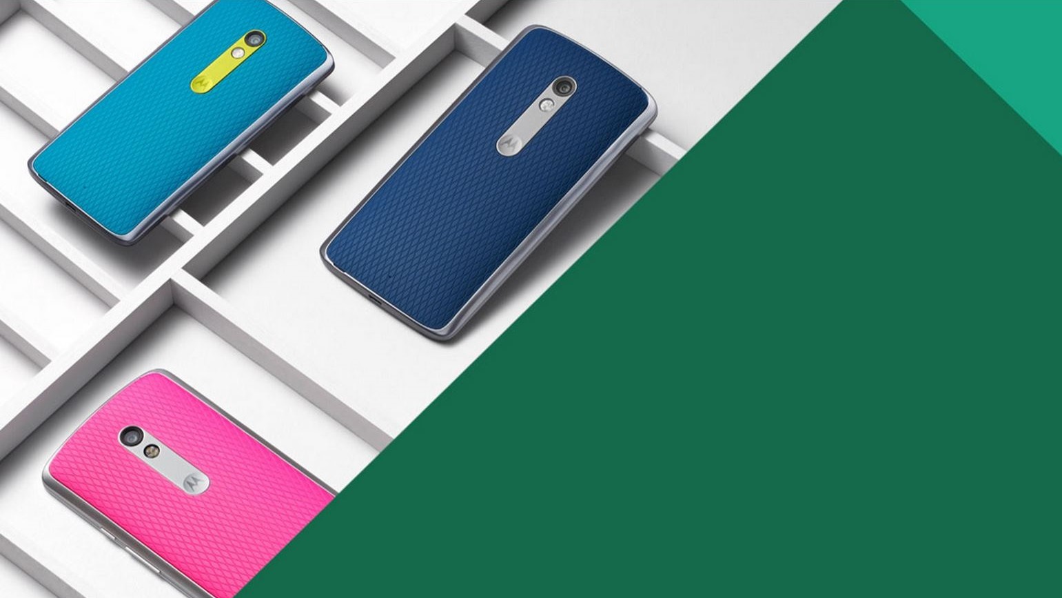 Moto X Play от Motorola выходит в продажу
