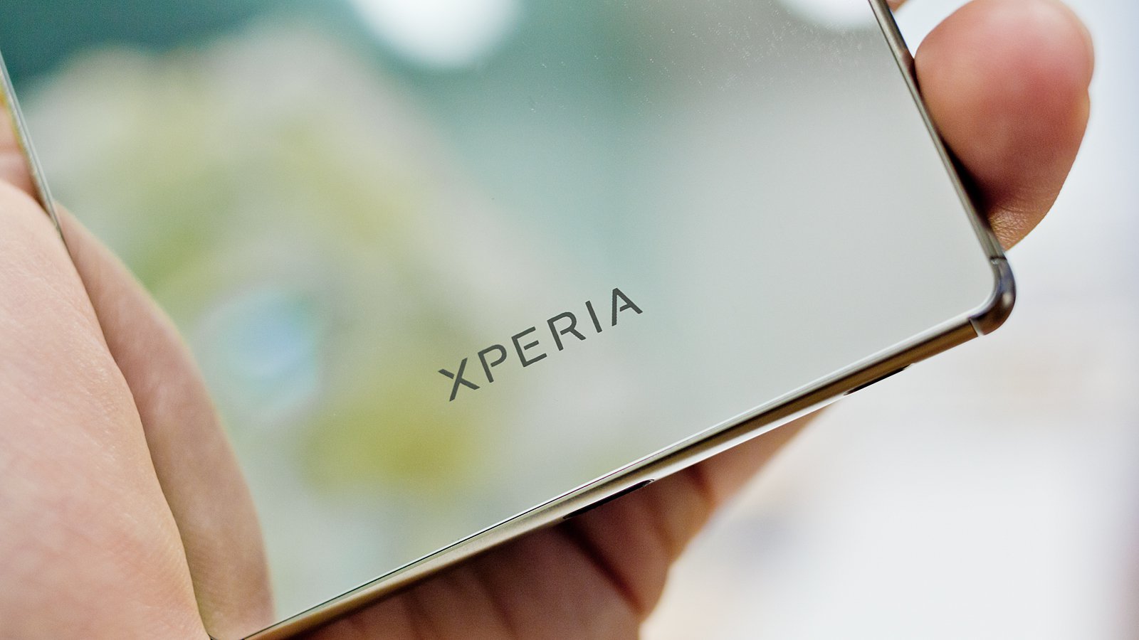 Sony Xperia Z5 Premium – телефон с особенным экраном 4К