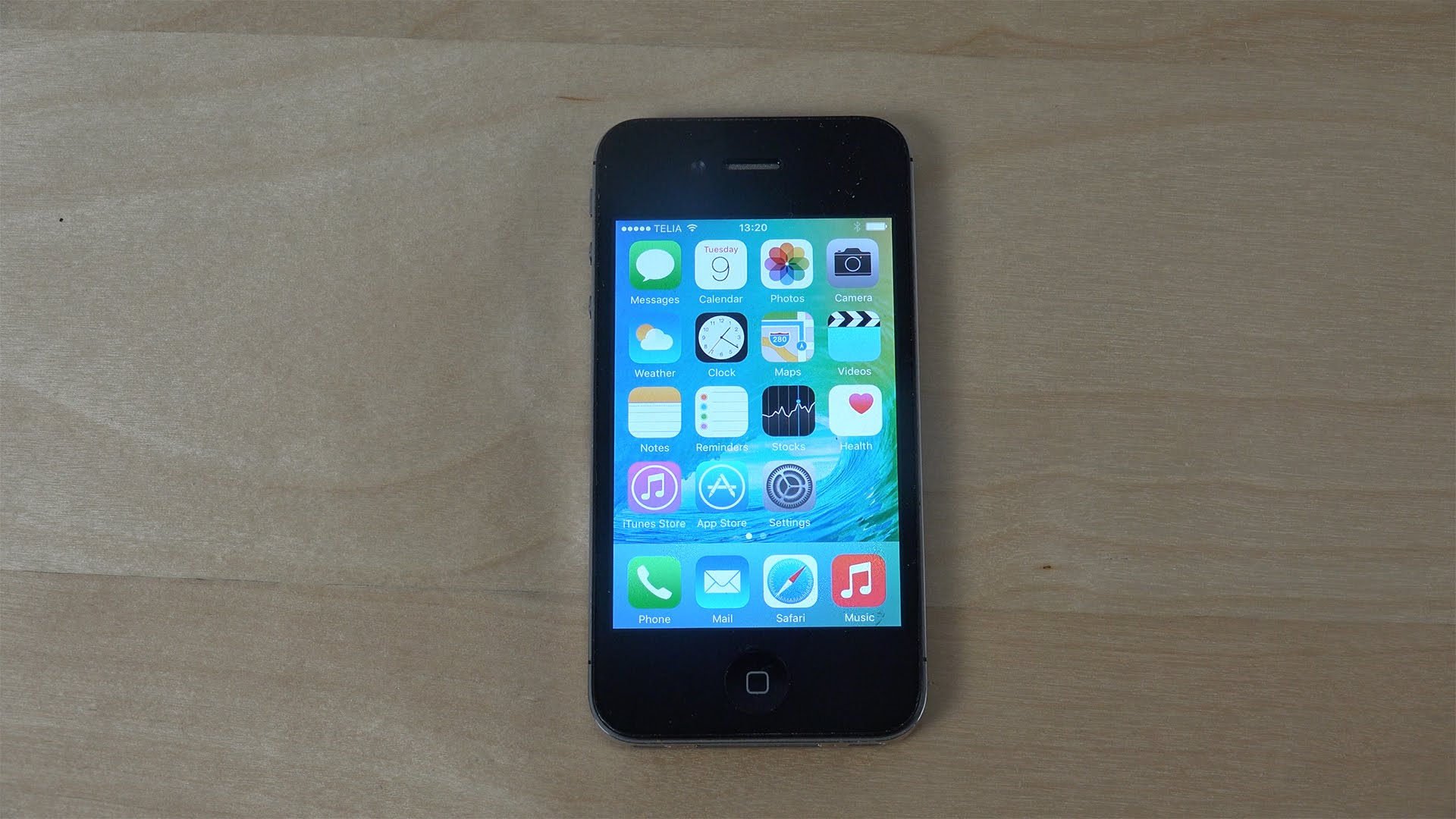 iPhone 4S не помогла новая операционная система
