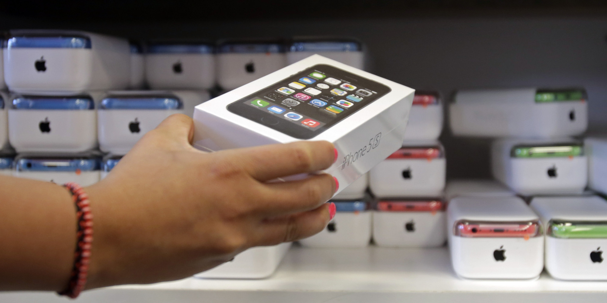 Apple объявила новые цены на свою продукцию в России