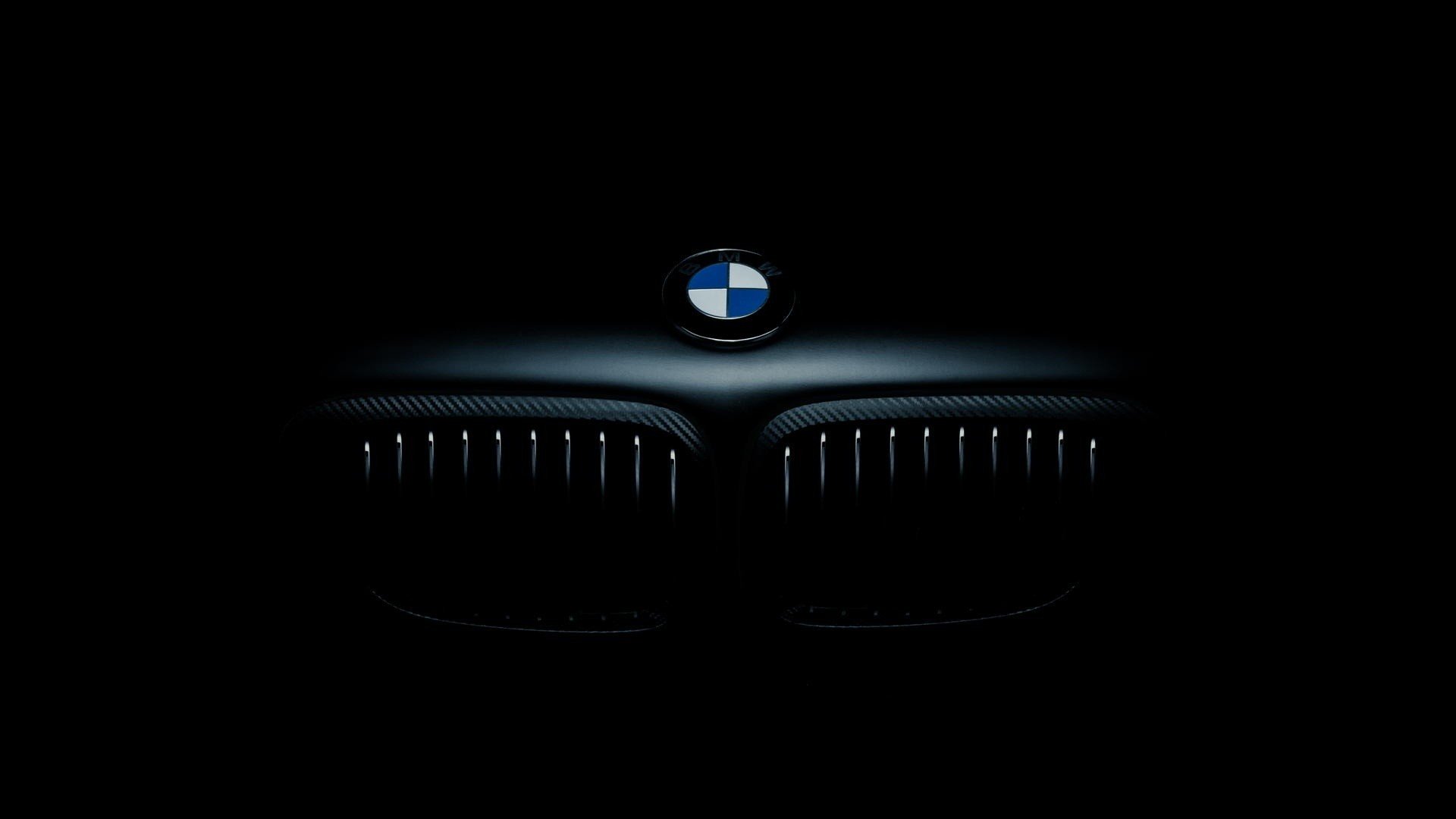 В сеть попали первые фотографии BMW X2