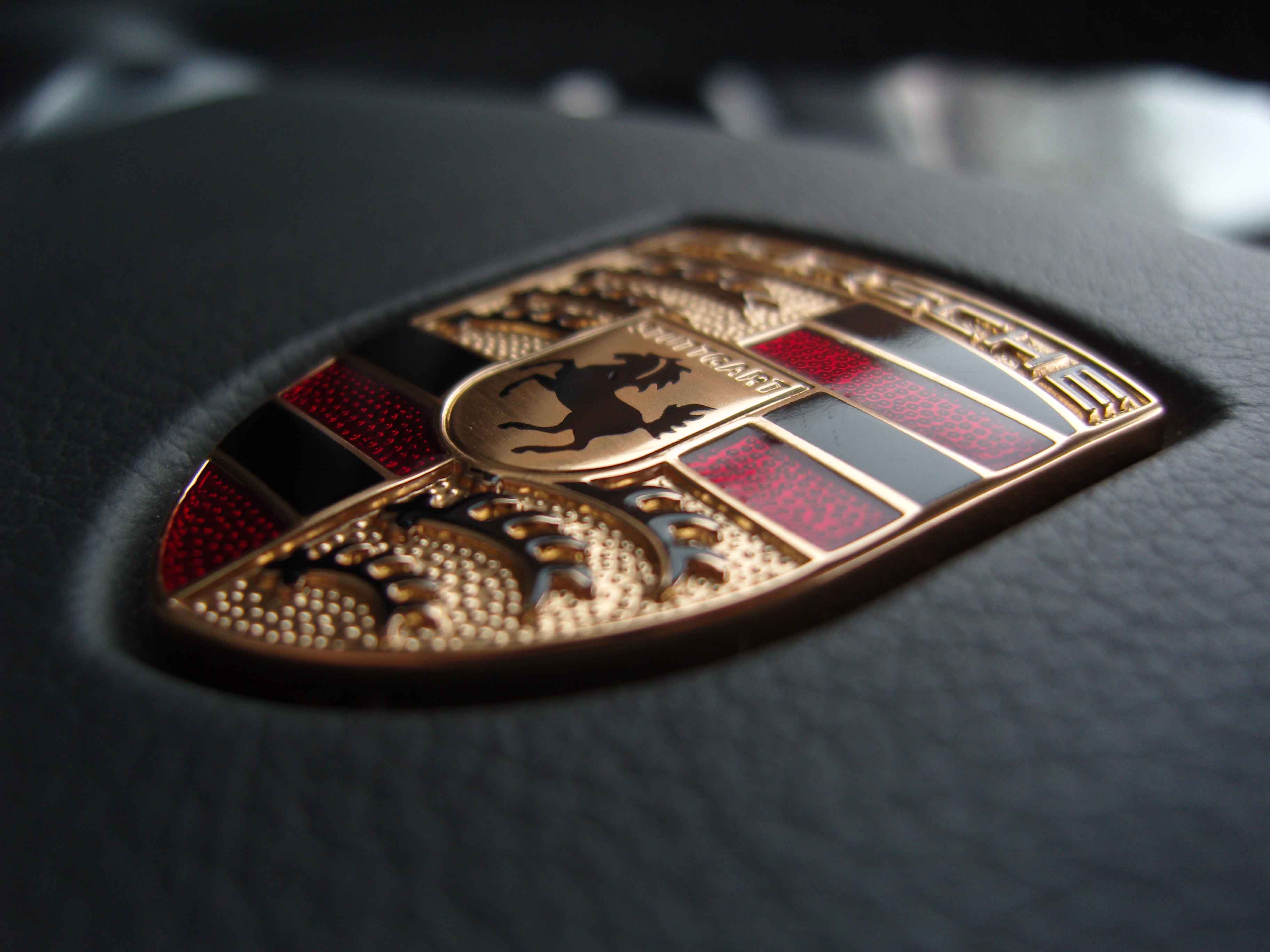 Porsche обновила линейку «Black Edition»