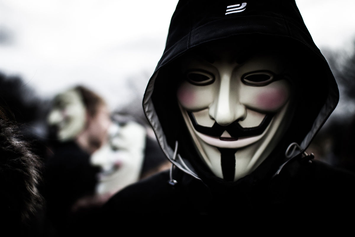 Хакеры Anonymous объявили войну террористам «Исламского государства»