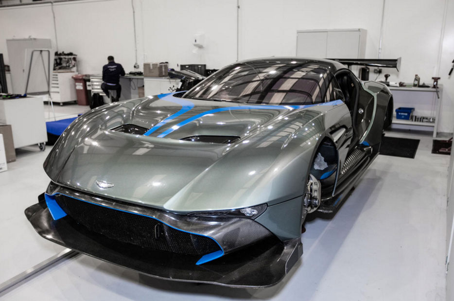 aston-martin-vulcan