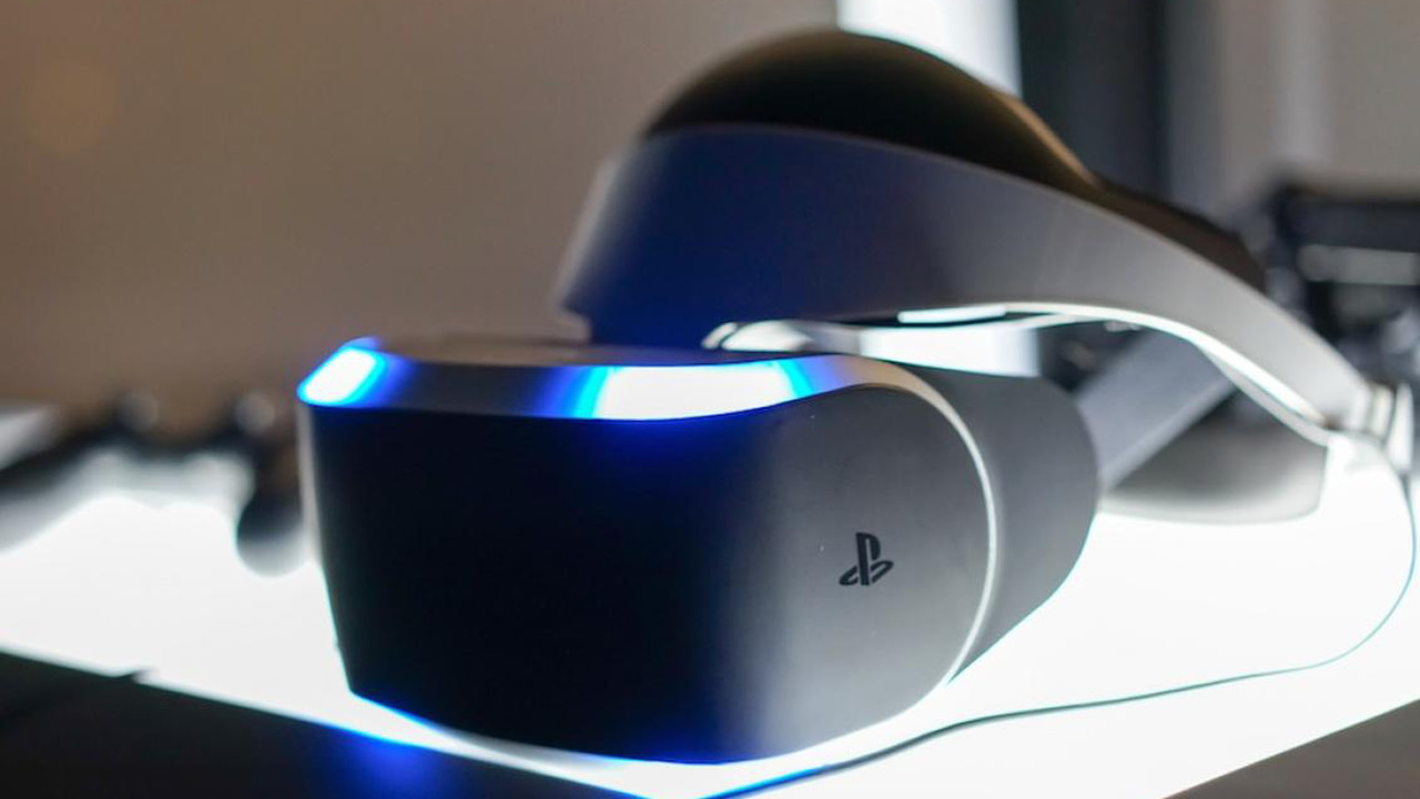 Цену на VR-гарнитуру для Sony PlayStation анонсировали три магазина