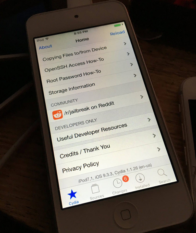 iOS-jailbreak