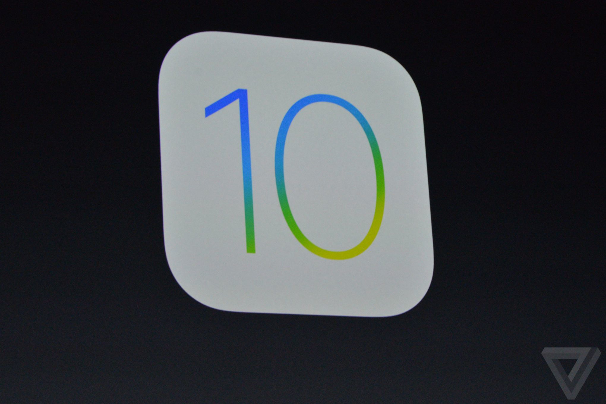 Apple официально представила iOS 10