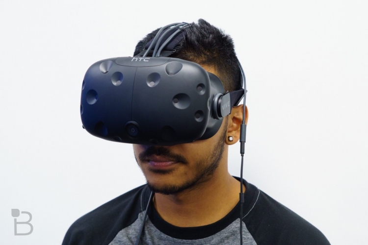 sm.HTC-Vive-15-1280x853.750