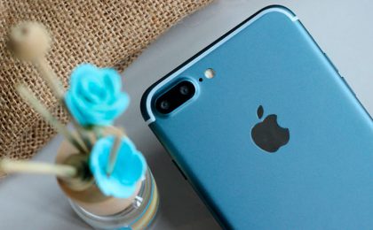 iPhone-Deep-Blue-3