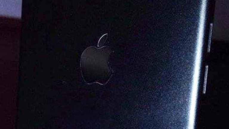 iPhone Space Black