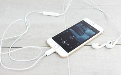 iphone-7-lightning-earpods