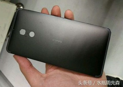 nokia-d1c-photo-black-1