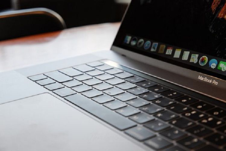 MacBook
