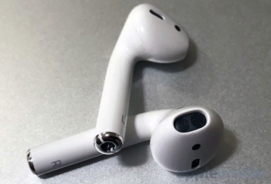 AirPods