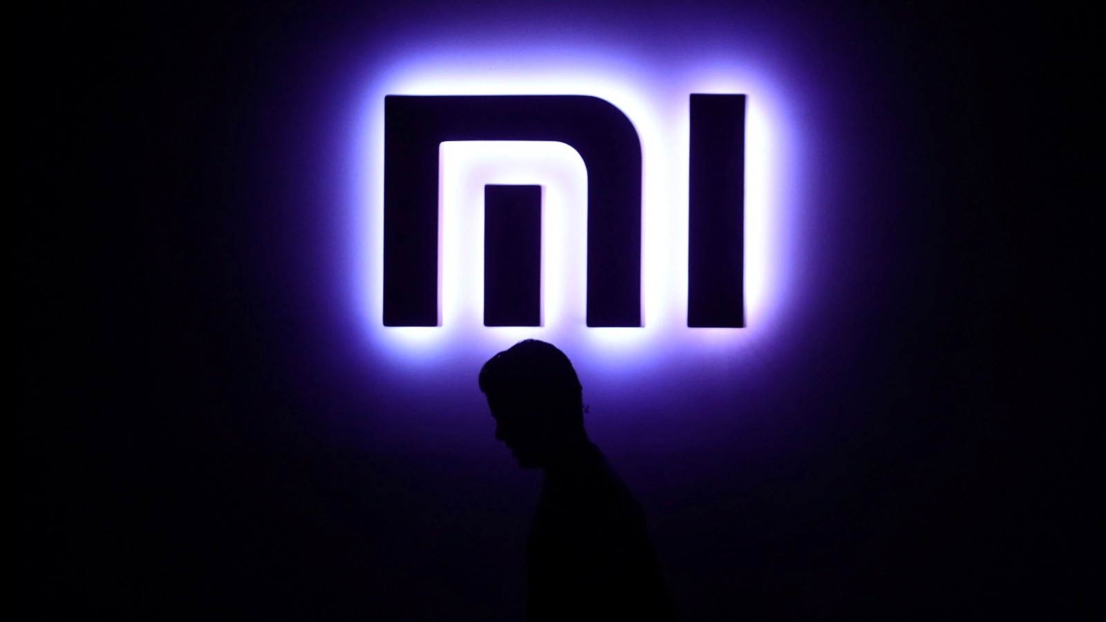Xiaomi получила патент на дизайн смартфона без вырезов в дисплее