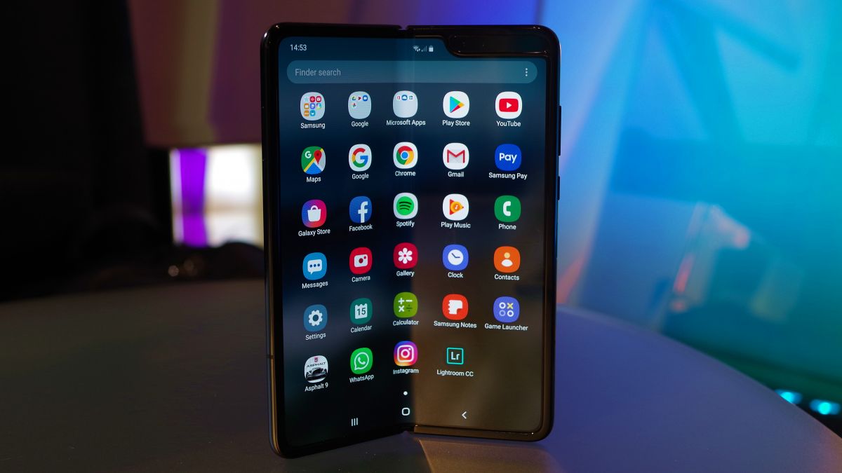 Samsung отменила анонс смартфона Galaxy Fold