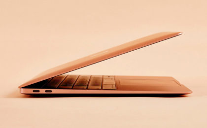 Apple начала отзыв MacBook Air 2018