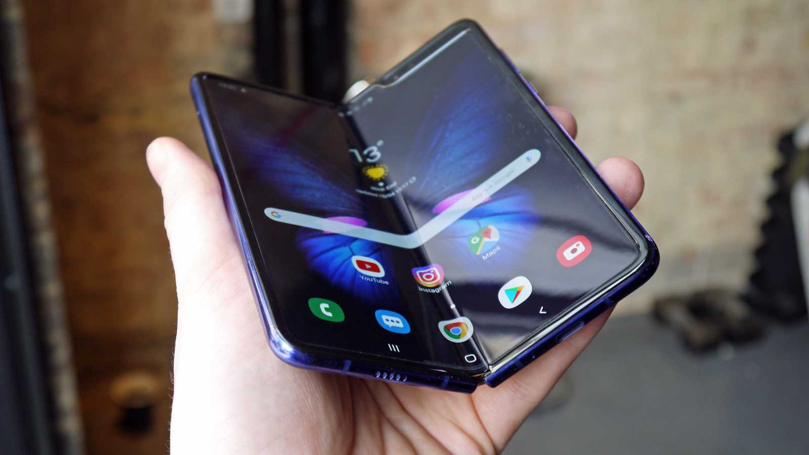 Samsung открыла предзаказ на Galaxy Fold