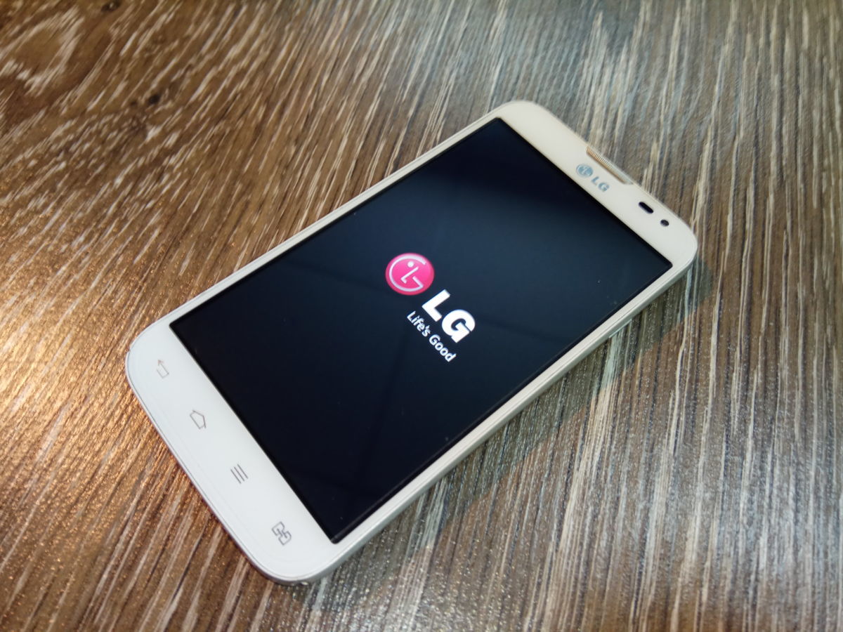 Смартфоны LG могут исчезнуть с российского рынка