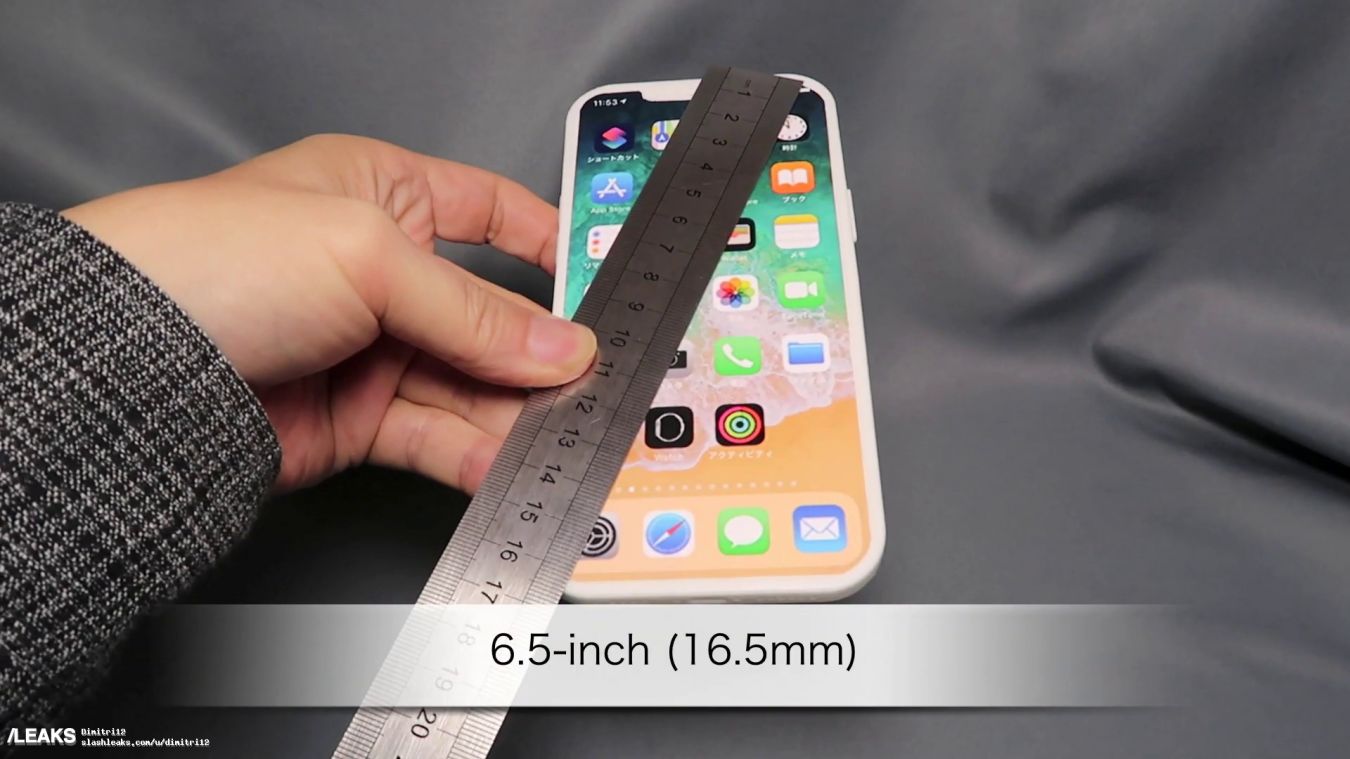 Alleged Iphone 12 Max Mockup Hand Son Video 229