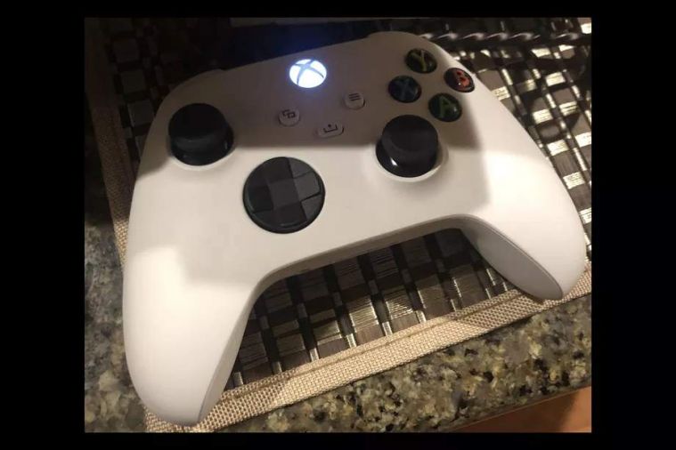 Xboxseriesxcontrollerwhite.0