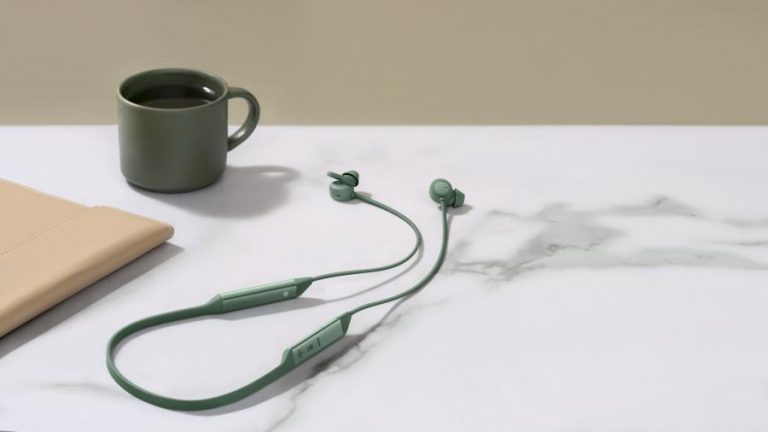 Mkt Nile Creative Photo Desk Green Jpg 20200706