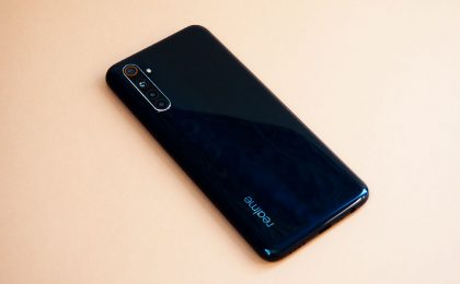 Obzor Realme 6s