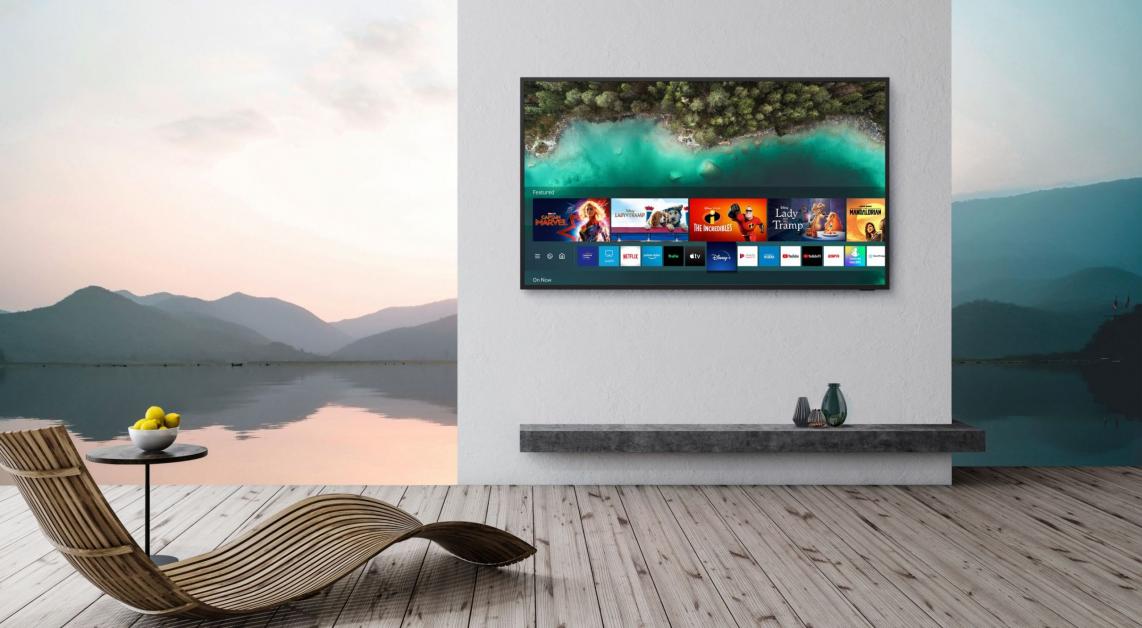 В России стартовали продажи уличного телевизора The Terrace от Samsung