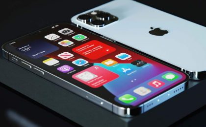 iPhone 13