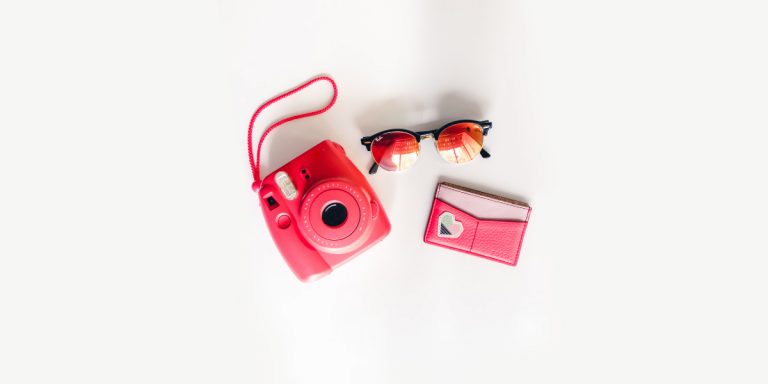 Что подарить на 8 марта: полезно и интересно