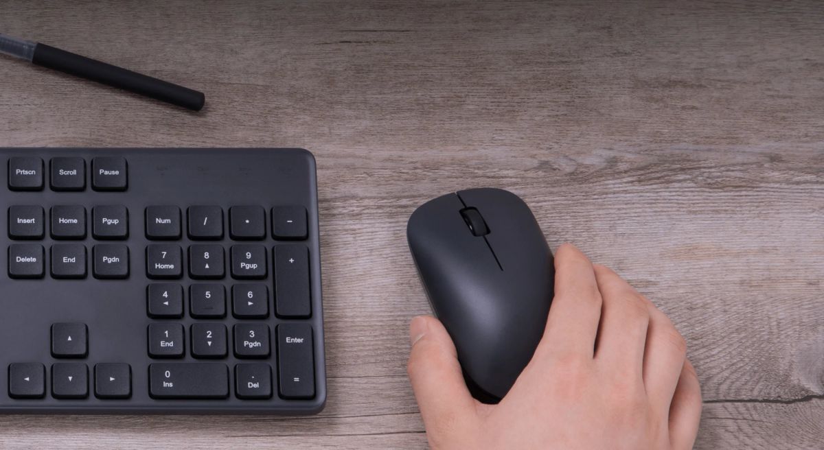 Xiaomi начала продавать в России беспроводную мышку Wireless Mouse Lite