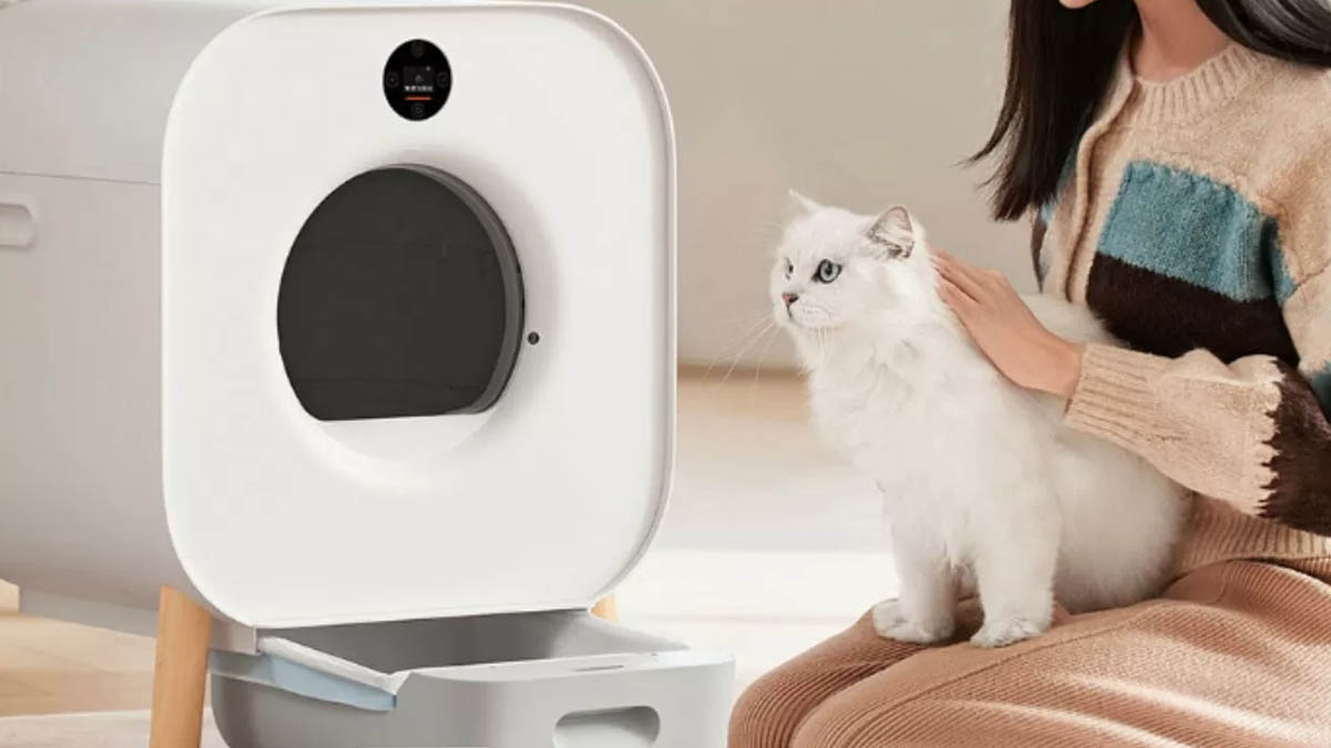 Xiaomi выпустила умный кошачий лоток, похожий на скафандр