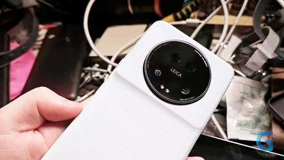 Инсайдер показал Xiaomi 13 Ultra с огромным блоком камер