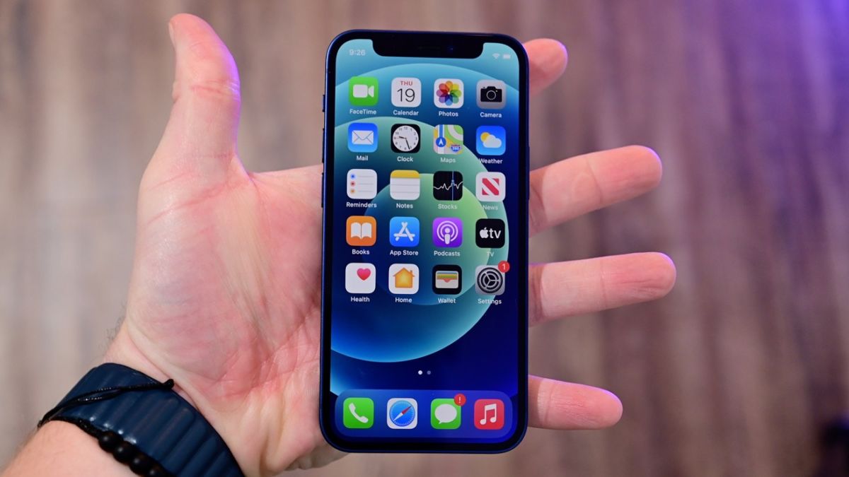 Мошенники придумали новую схему обмана при покупке iPhone в Telegram
