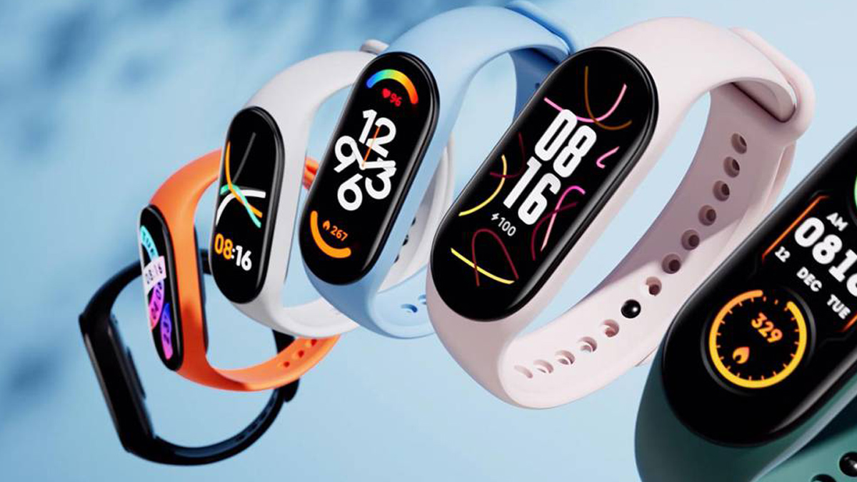 Xiaomi Smart Band 8 показали на живом фото