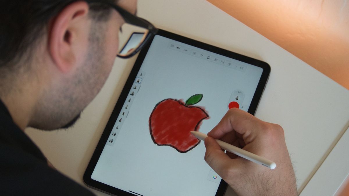Apple запатентовала Apple Pencil с поддержкой Локатора