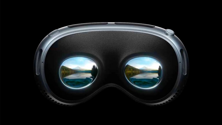 Внутренняя часть Apple Vision Pro. Два дисплея