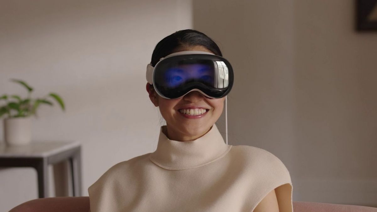 Apple работает над бюджетной версией Apple Vision Pro