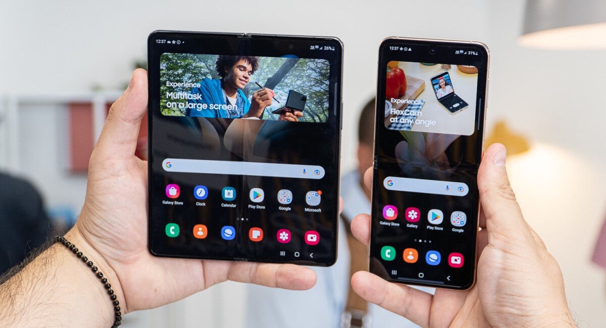 Видео: тест на прочность Galaxy Z Fold5 и Z Flip5