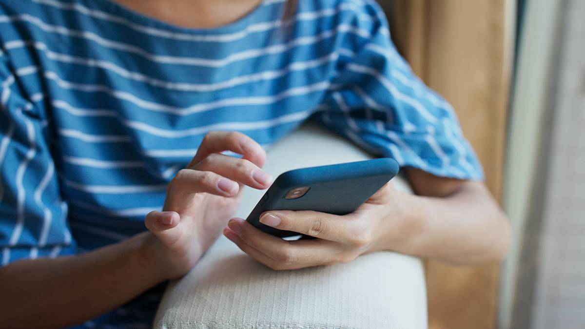 ЮНЕСКО призывает к глобальному запрету смартфонов в школах