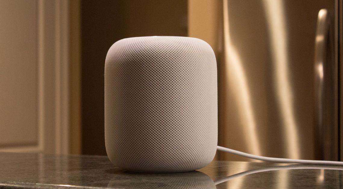 В сеть слили фото новой смарт-колонки Apple HomePod с ЖК-дисплеем