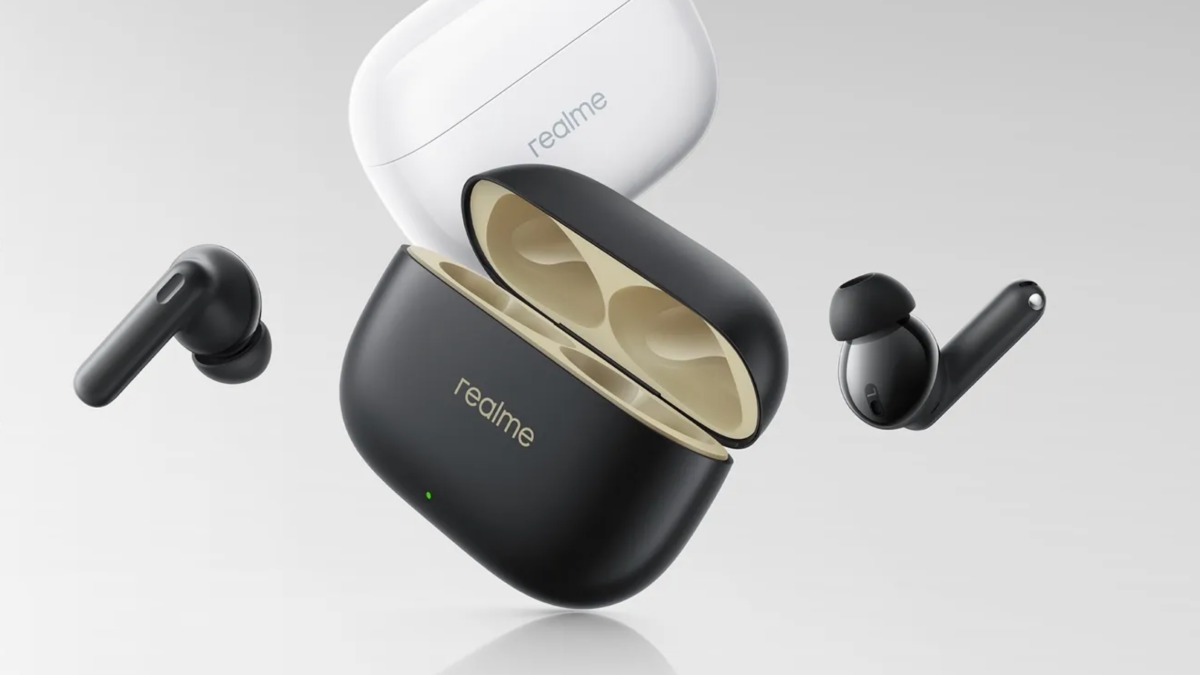 TWS-наушники realme Buds Air 5 и realme T300 появятся в России