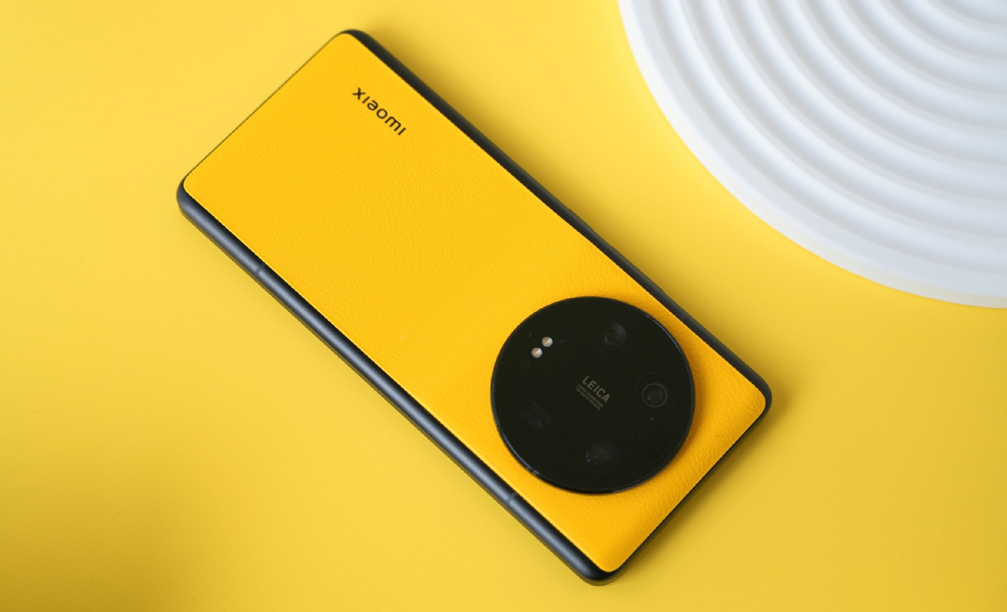Новый дизайн и характеристики Xiaomi 14 Ultra утекли в сеть