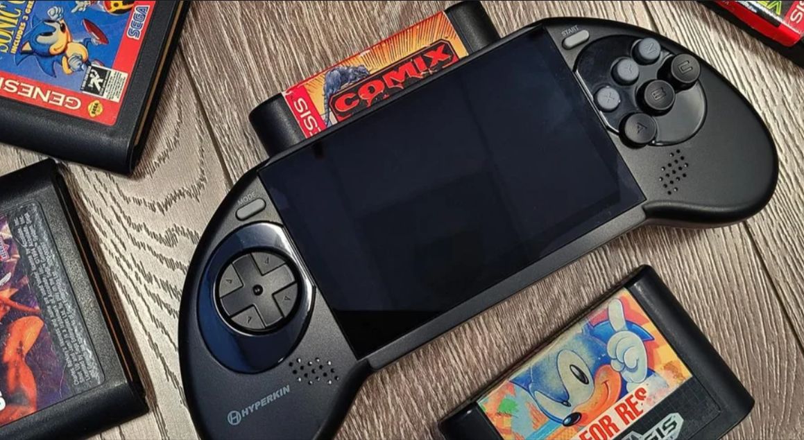 Анонсирована Mega 95 — портативная ретро-консоль для картриджей Sega Genesis и Mega Drive