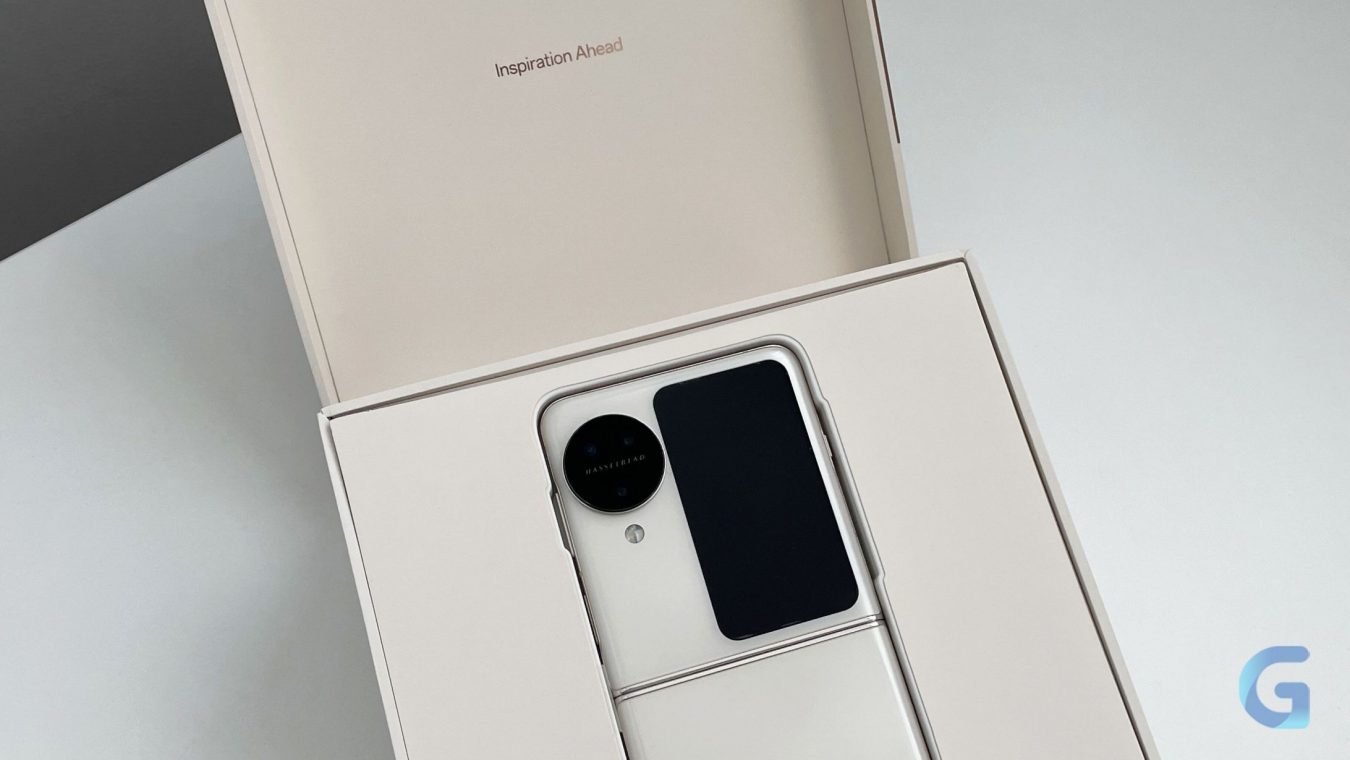 OPPO Find N3 Flip упаковка