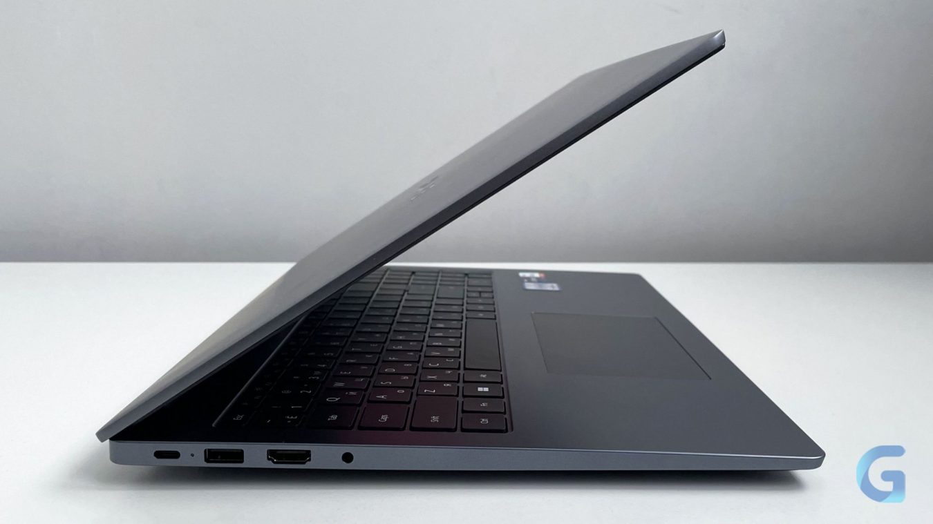 HUAWEI MateBook D16 