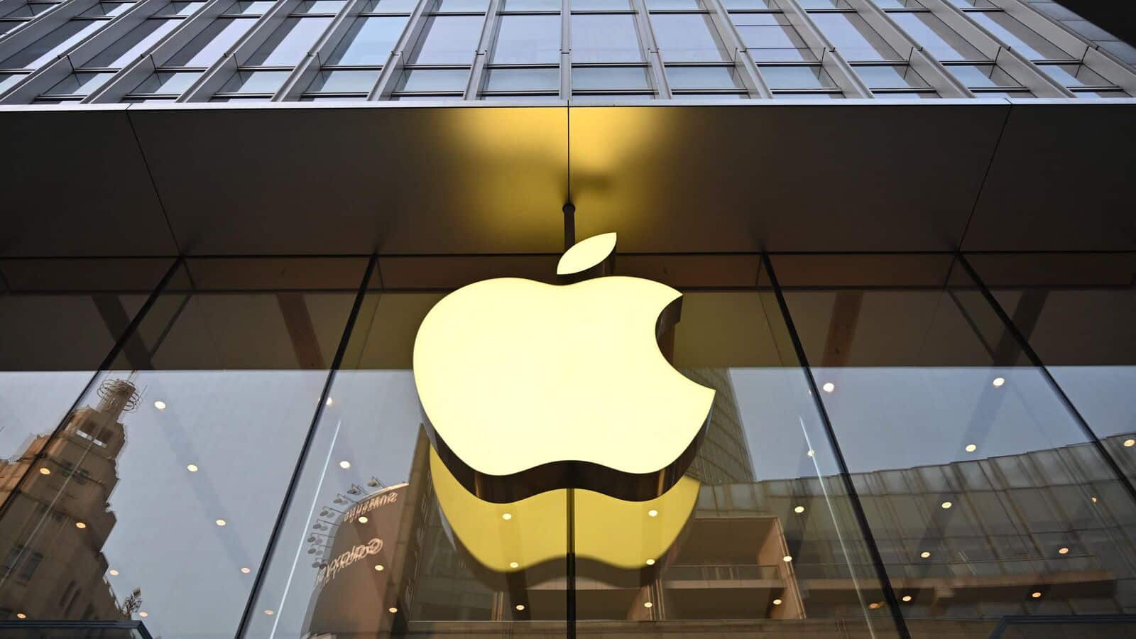Apple выплатит $14,4 млн пользователям замедленных iPhone