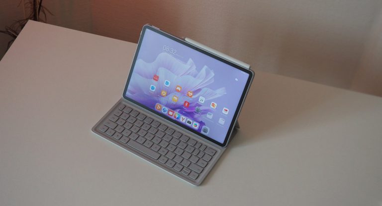 Обзор HUAWEI MatePad Air версии PaperMatte: читалка, планшет и ноутбук