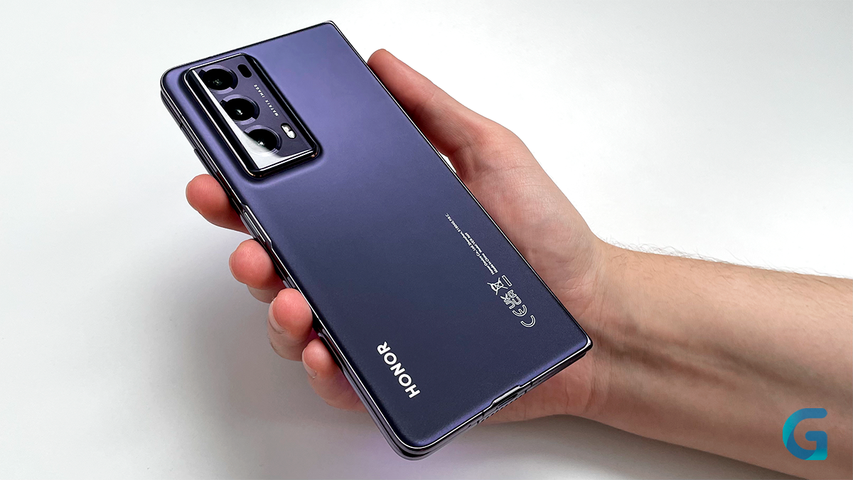 Обзор HONOR Magic V2